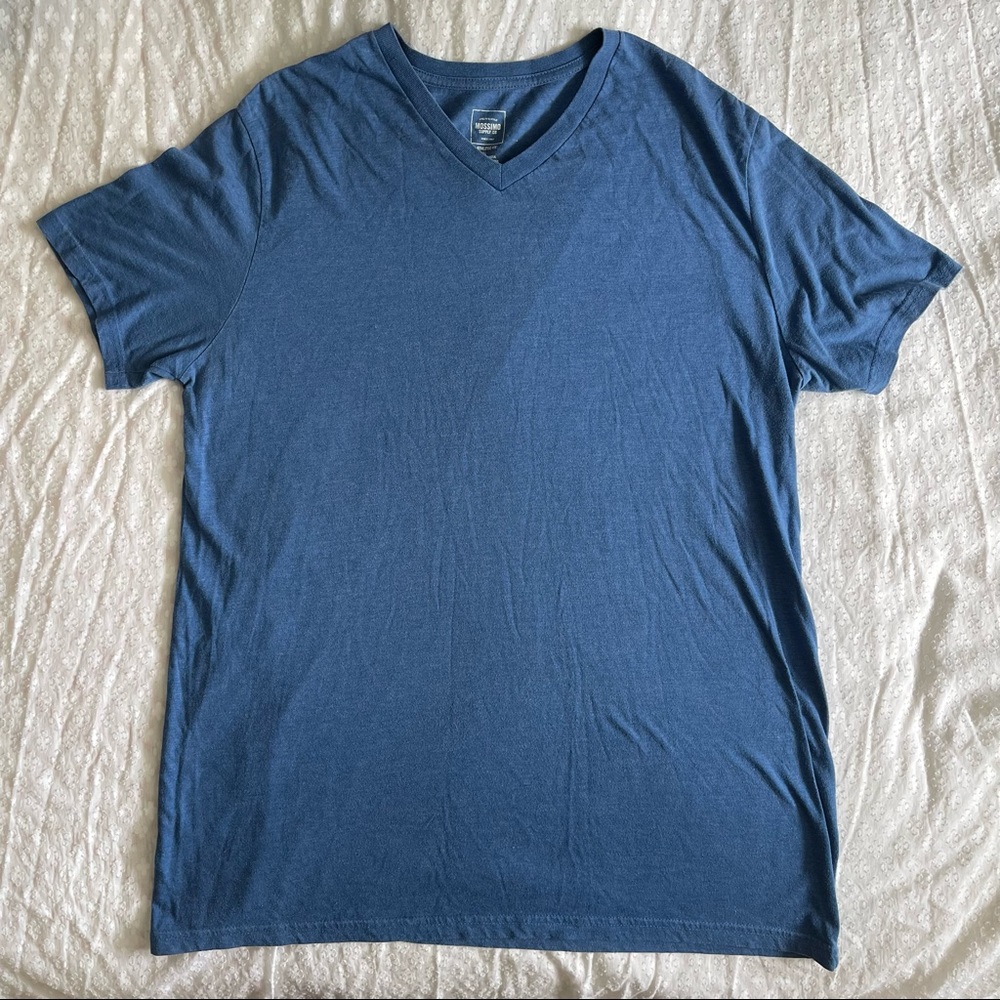 Mossimo Supply Co. V-Neck - Large